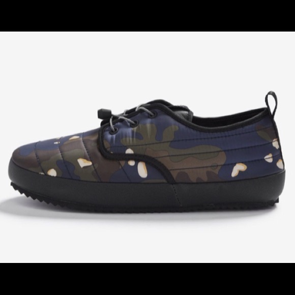 puffy jordan slippers